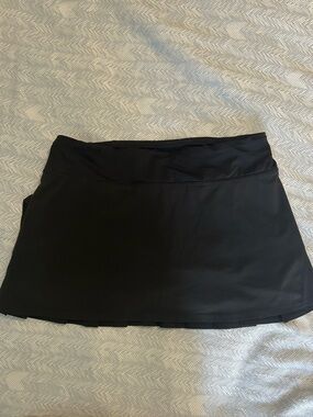 Lululemon black tennis skirt